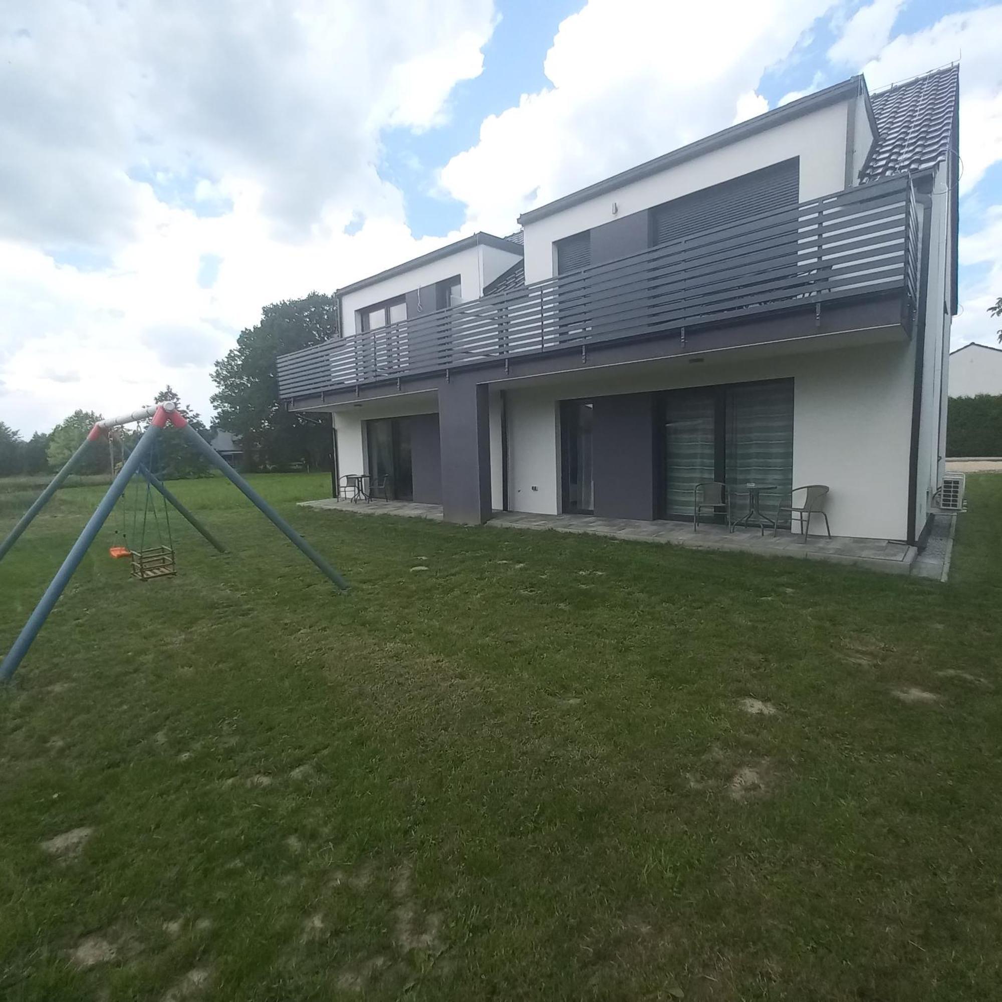 Apartamenty Josef Zbroslawice Buitenkant foto