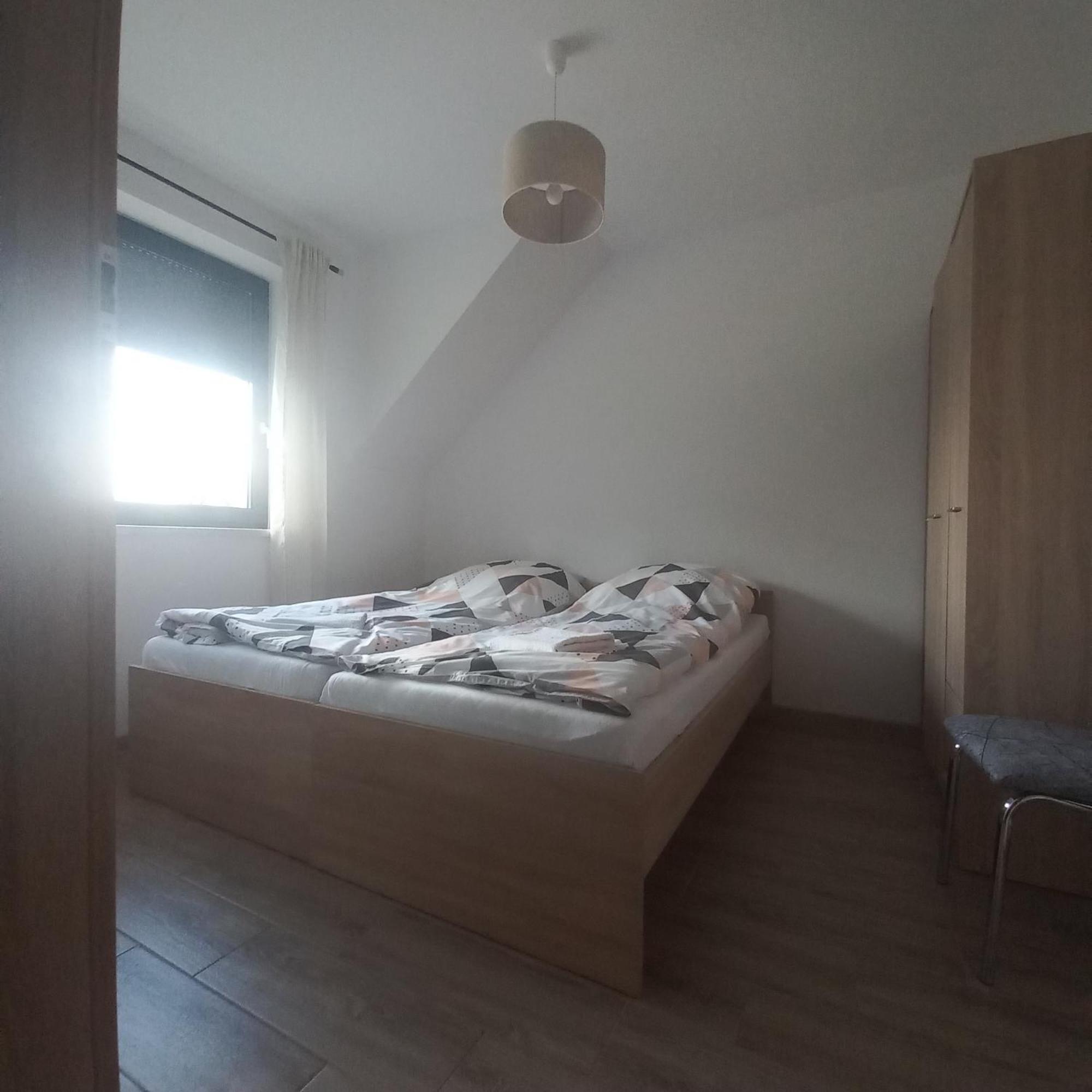 Apartamenty Josef Zbroslawice Buitenkant foto
